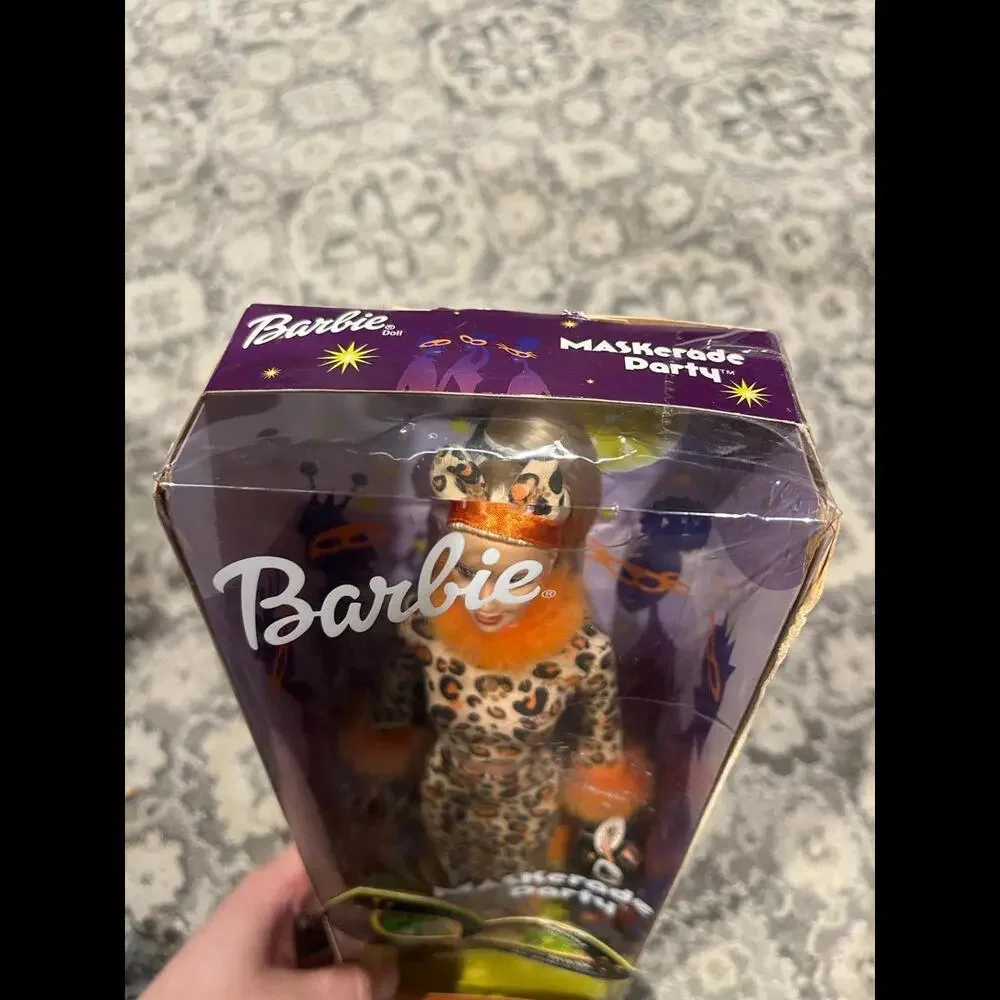 BARBIE - MASKERADE‎ PARTY - BARBIE 2002 Mattel NRFB RARE